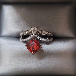 Fragrant Jewels Scandalous Ring